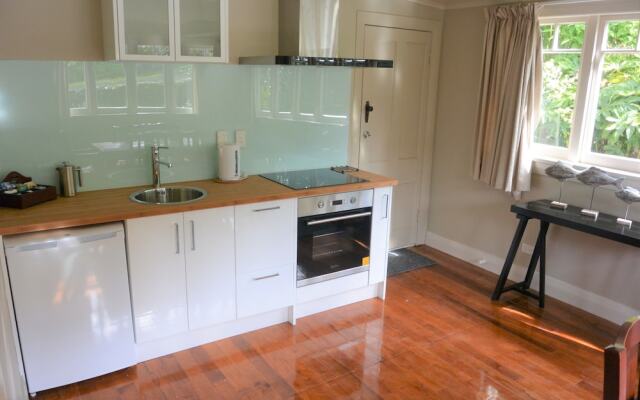 Mangonui Waterfront Apartment Motels