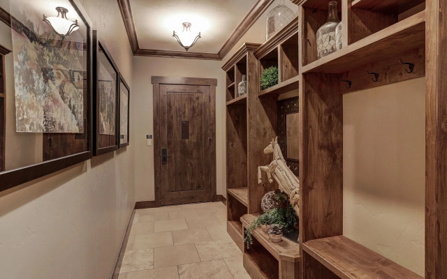 Crystal Peak Lodge by Summit County Mountain Retreats