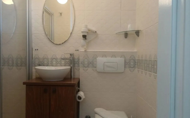Ayana Guesthouse