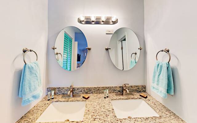 99 Sombrero Blvd Duplex Unit B 2 Bedrooms 2 Bathrooms Duplex