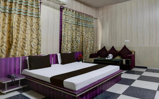 M2 Hotel & Restaurant