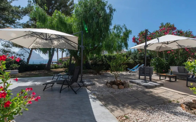 Villa Makar Sea View