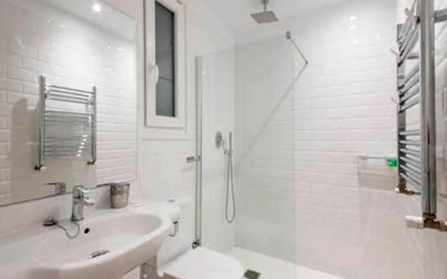 San Sebastian Very Nice Apartment 100M From La Kontxa Beach