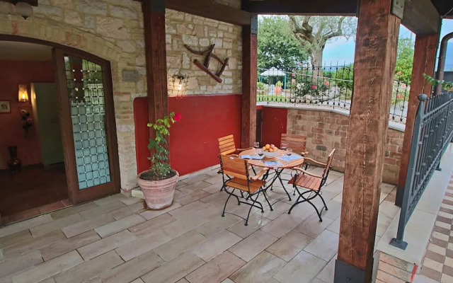 Family Cottage in Cagli With Pool