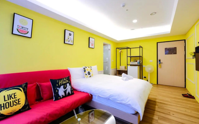 Color Fun Inn