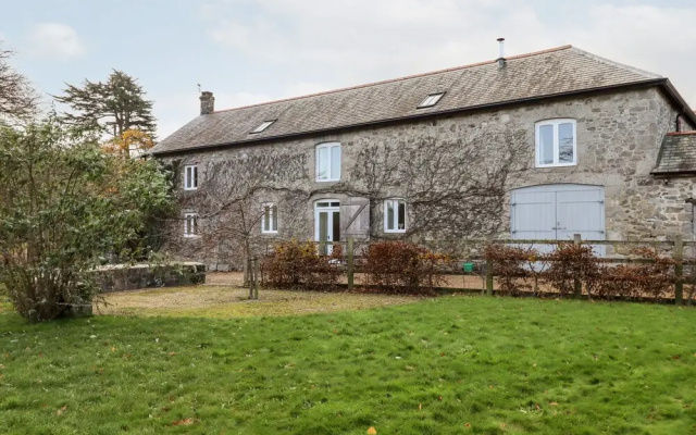Dishcombe Cottage