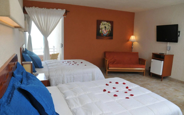 Luciana Hotel & Beach Club