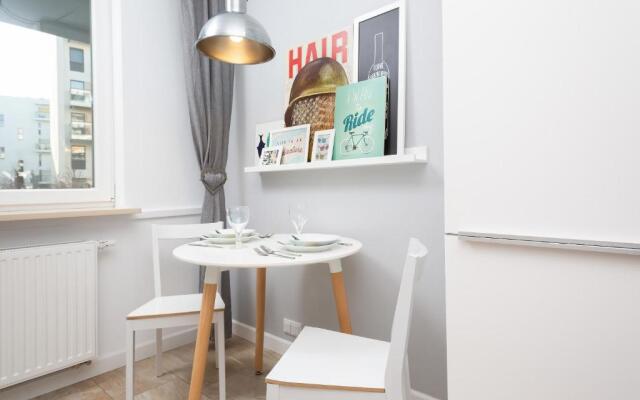 Apartment Warsaw Żoliborz by Renters