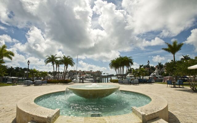 Provident Luxury Suites Fisher Island