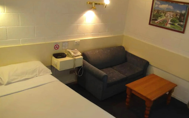 Pathfinder Motel