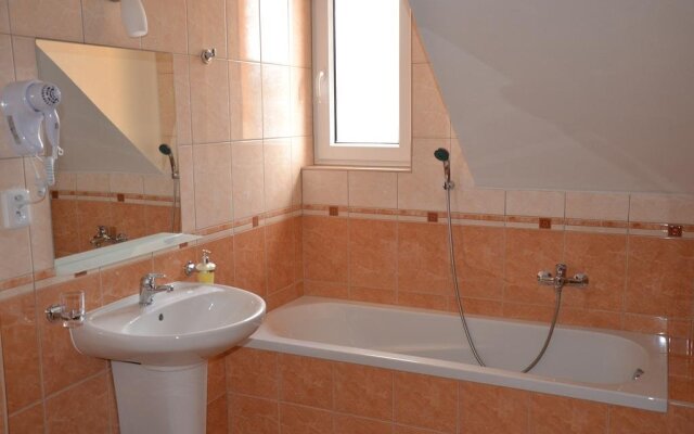 Relax Hotel Pelikan