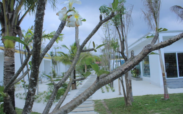 Ariya Resort