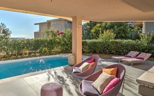 Luxurious Villa Philoxenia