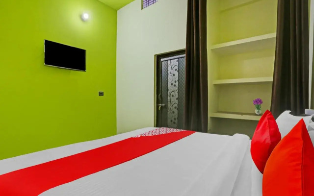 OYO Flagship 806679 Hotel A T S