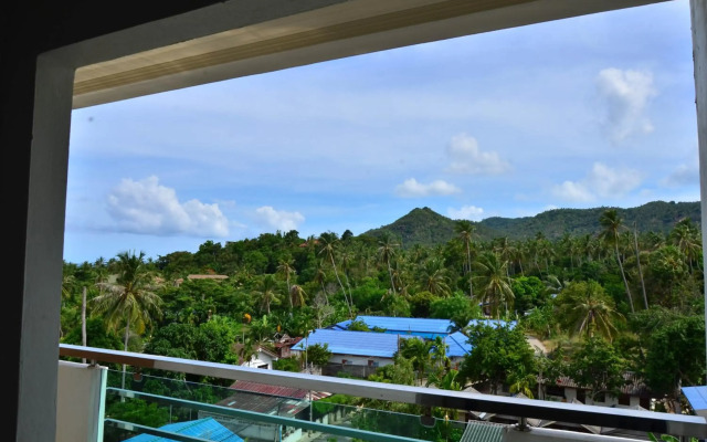 First Residence Hotel
