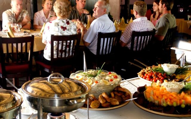 Arebbusch Travel Lodge