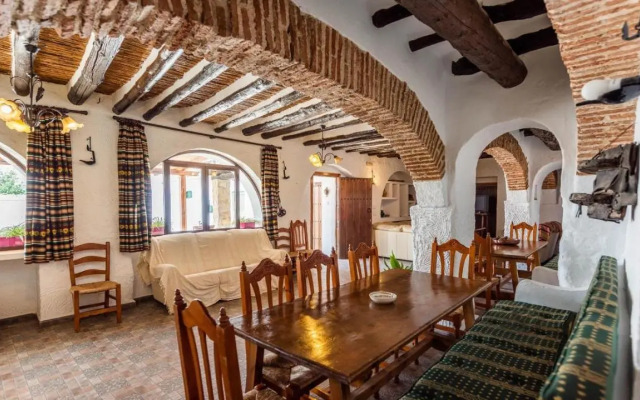 Cortijo Alzamigaja Archidona by Ruralidays
