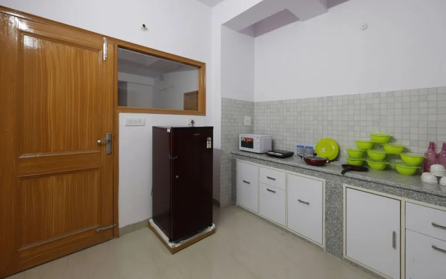 OYO 12695 Home Cosy 5BHK Himuda Sanjauli