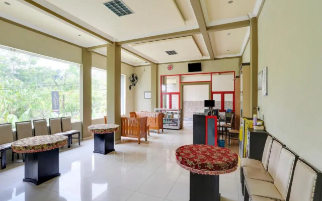 Urbanview Hotel Bergas Indah Bandungan by RedDoorz
