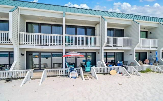 Pirate Cove Villas #111