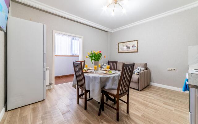 Sun City Apartment (Сан Сити Апартмент) на улице Виноградная 2/3