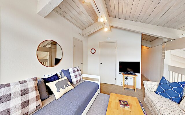 55 Upper Woodbridge - 3 Br Condo