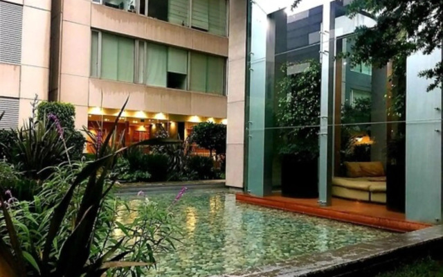 Napoles Condo Suite