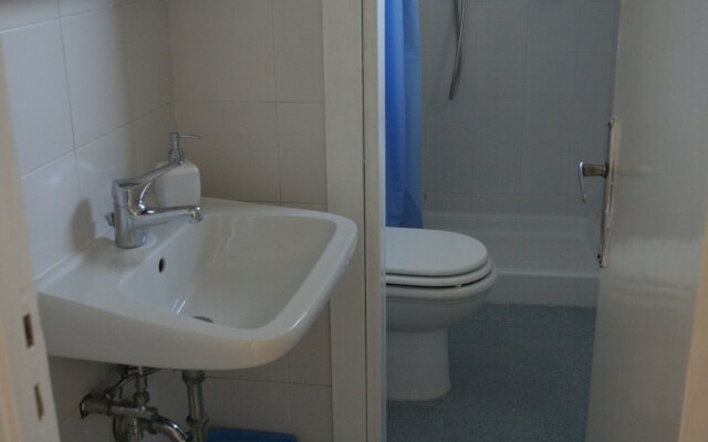 Urban Oasis Hostel