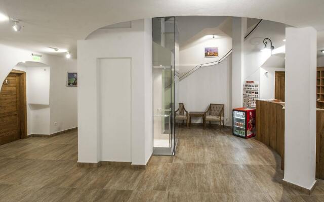 Malom Hotel és Étterem