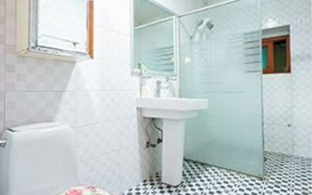 Hongcheon White House Pension