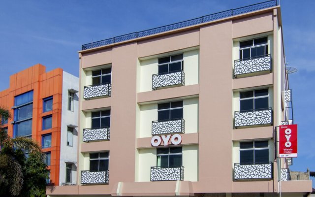 Wisata Hotel by OYO Rooms
