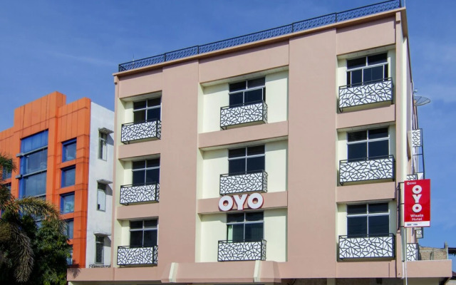 Wisata Hotel by OYO Rooms