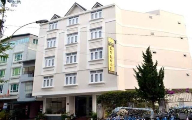 My Hoa 2 Hotel