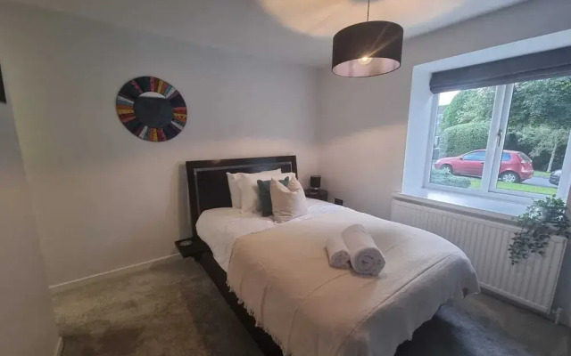 Park View Garden Apartment