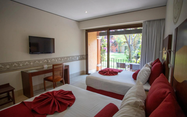 Hosteria Las Quintas Hotel