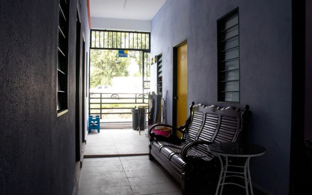 SPOT ON 90164 Homestay Al Hafiz