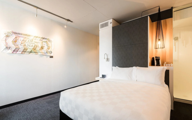 Alt Hotel Ottawa Downtown