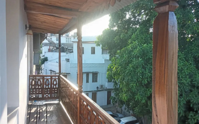 Plumeria Hotel