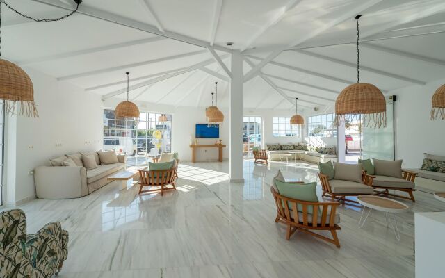High Beach White