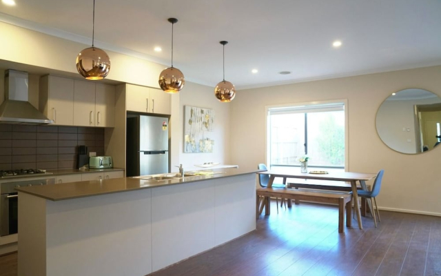 Beautiful big House in Melbourne