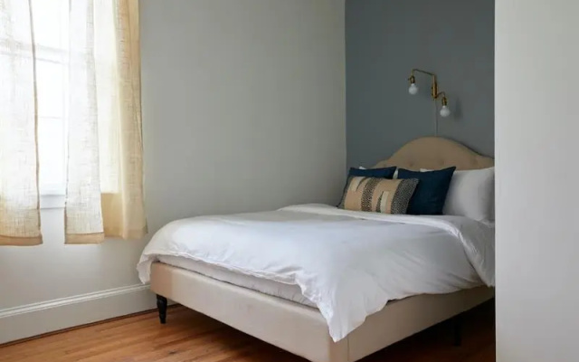 Sonder - Mandeville Suites