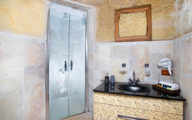 Romantic Cave Hotel