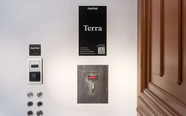 Numa Vienna Terra