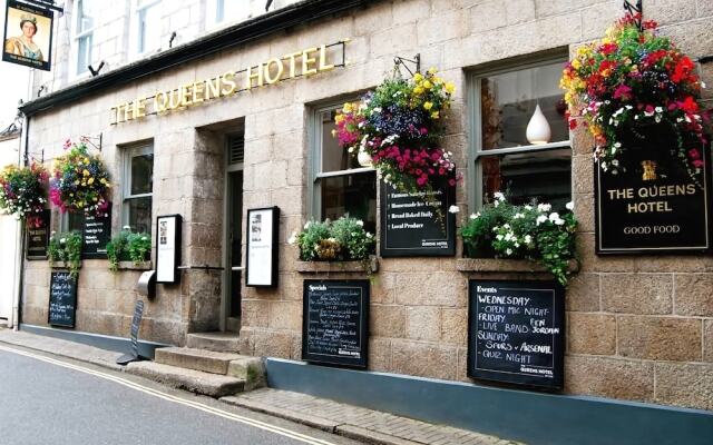 The Queens Hotel