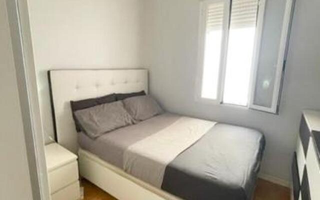 Spacious Cozy Rooms Chamberi