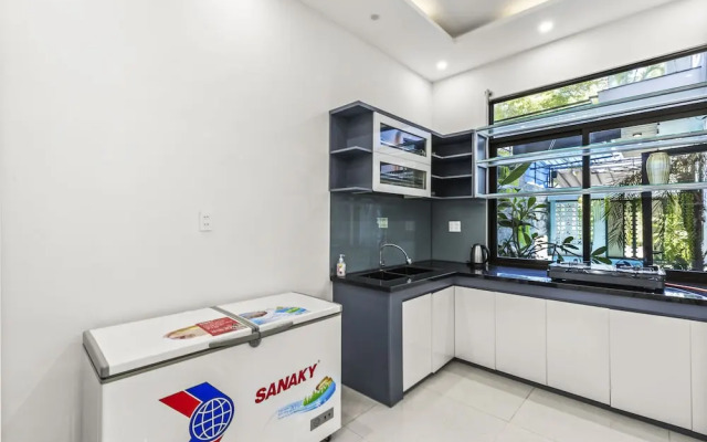 Rosemary Villa near Han River