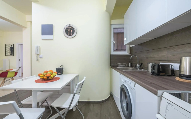 Superb Acropolis view 3bd apt in historical center