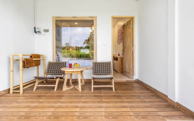 Aura Apartments