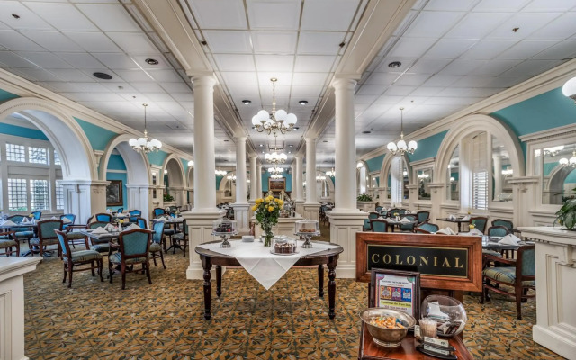 Menger Hotel