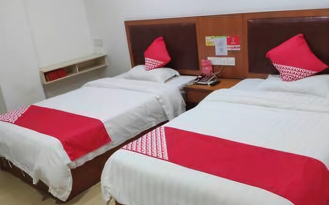 Hanqun Hotel